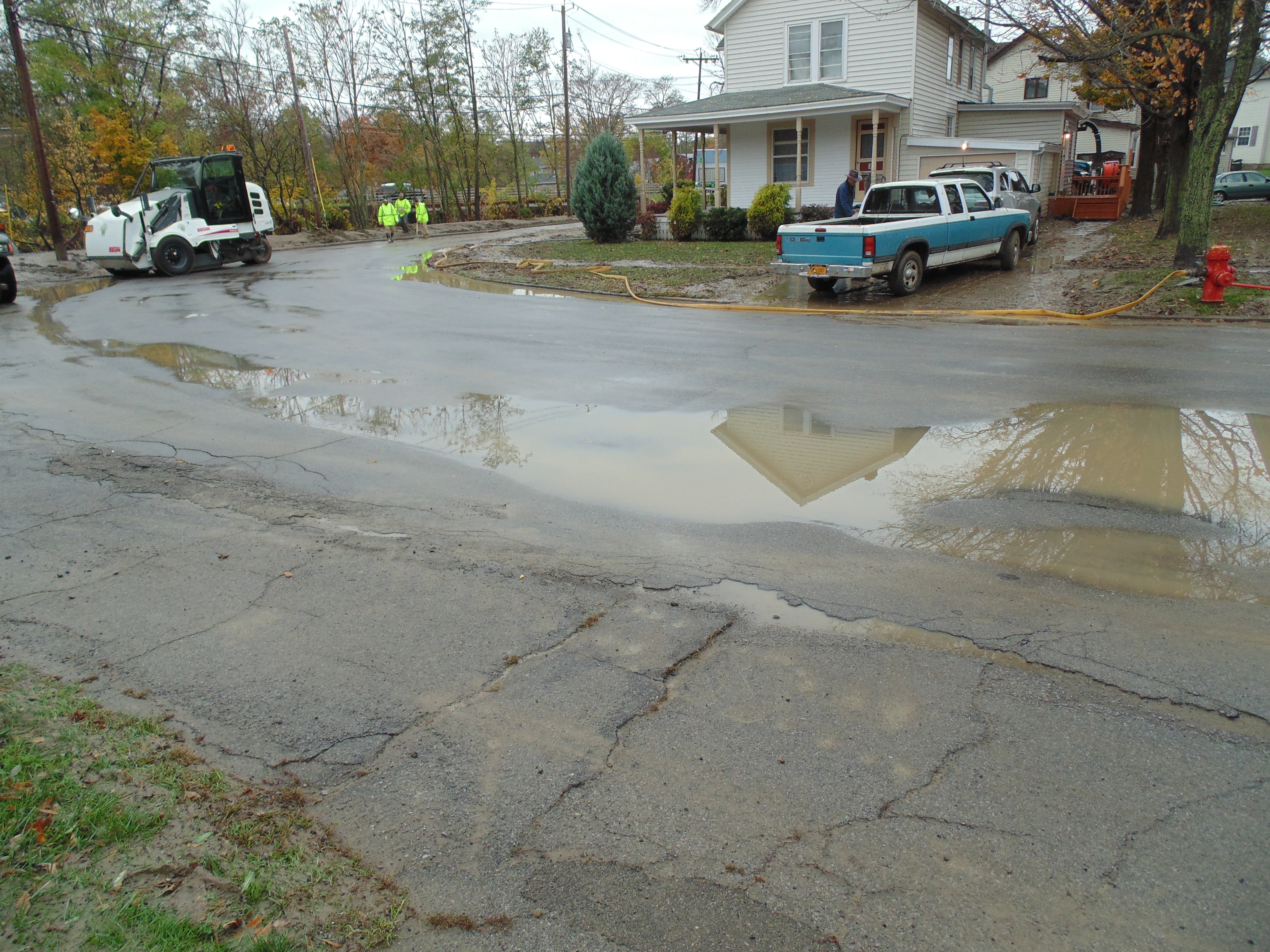 Crews clearing area streets following storm and flooding | News, Sports ...